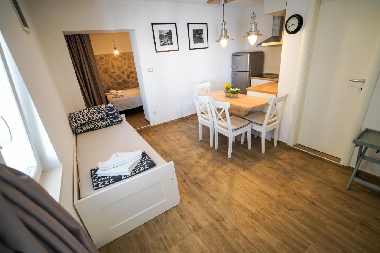 Apartments Ziggy Star Slatine Dış mekan fotoğraf